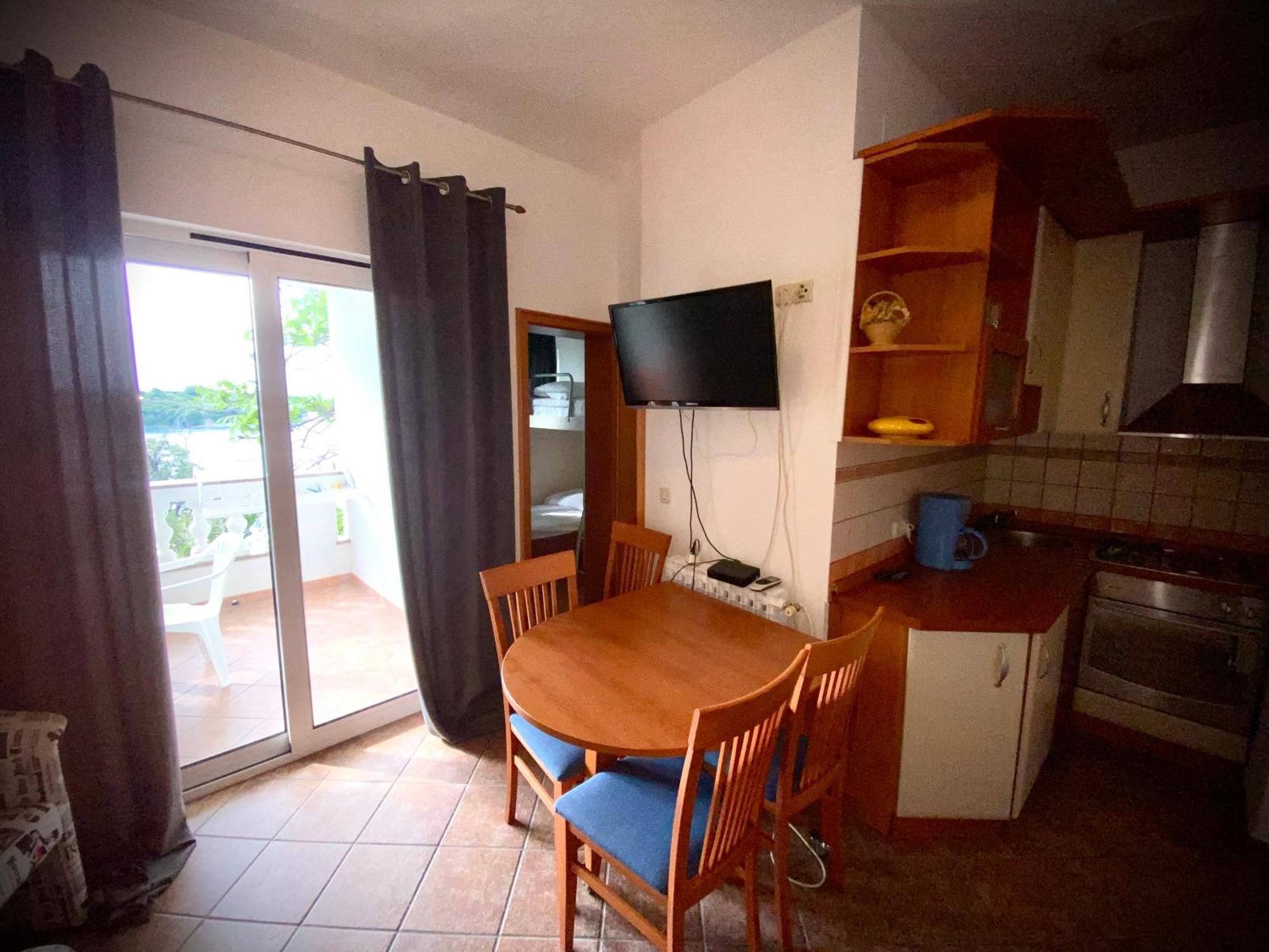 Apartements And Rooms Next To The Sea - Belveder Rab Supetarska Draga Esterno foto